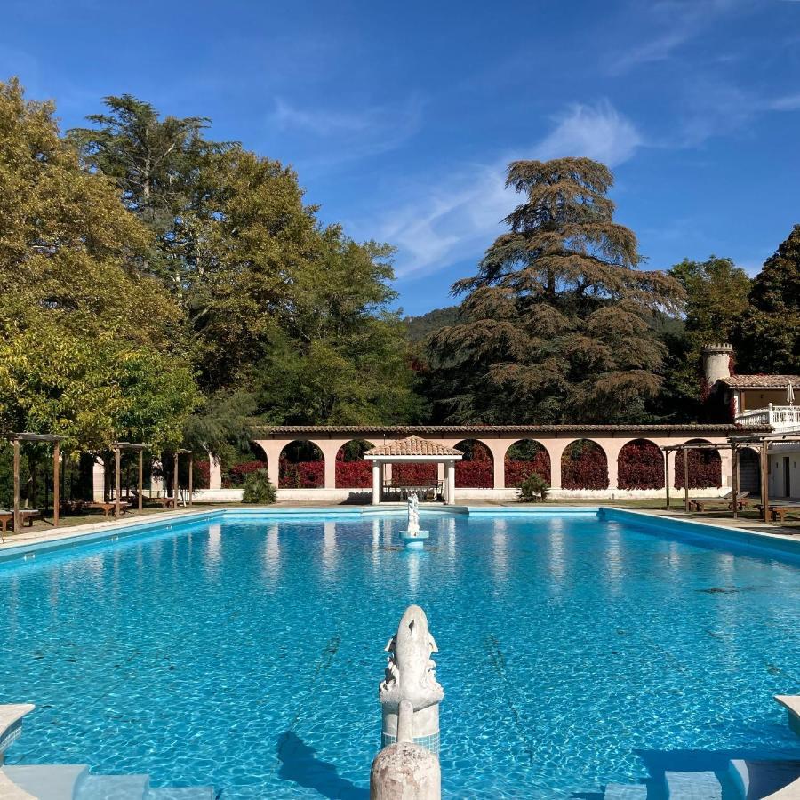 Chateau De Fontager Serves-sur-Rhône Exteriér fotografie